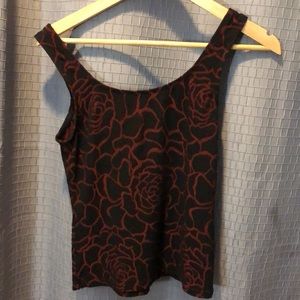 Slim fitted black and burgundy tank